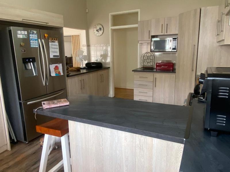 5 Bedroom Property for Sale in Bergsig Eastern Cape